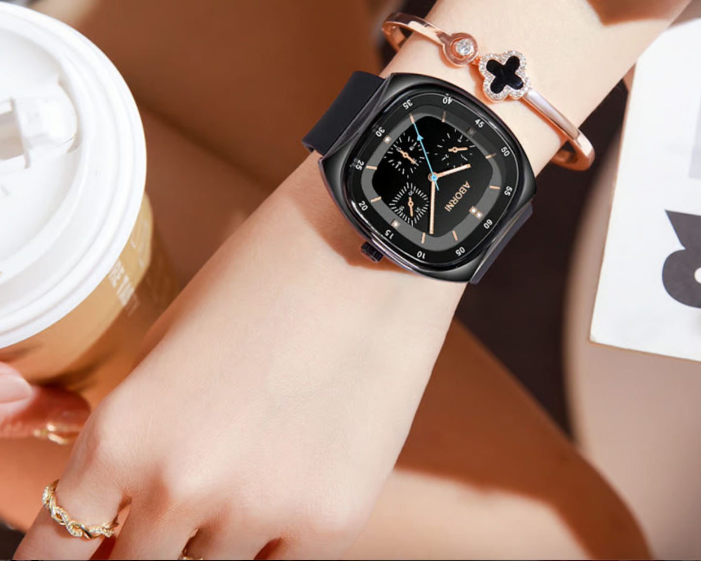 ABORNI™ Montre
